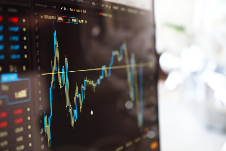 Thriving Real Estate Stocks Thrive Amidst Record-Breaking S&P 500 Highs