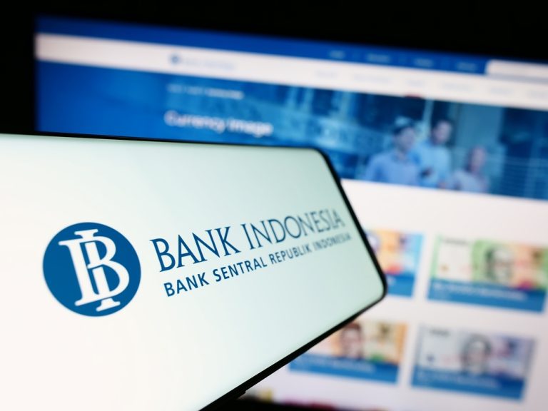 Bank Indonesia to Hold Rates Amid Rupiah Pressure, Cuts Expected Next Quarter