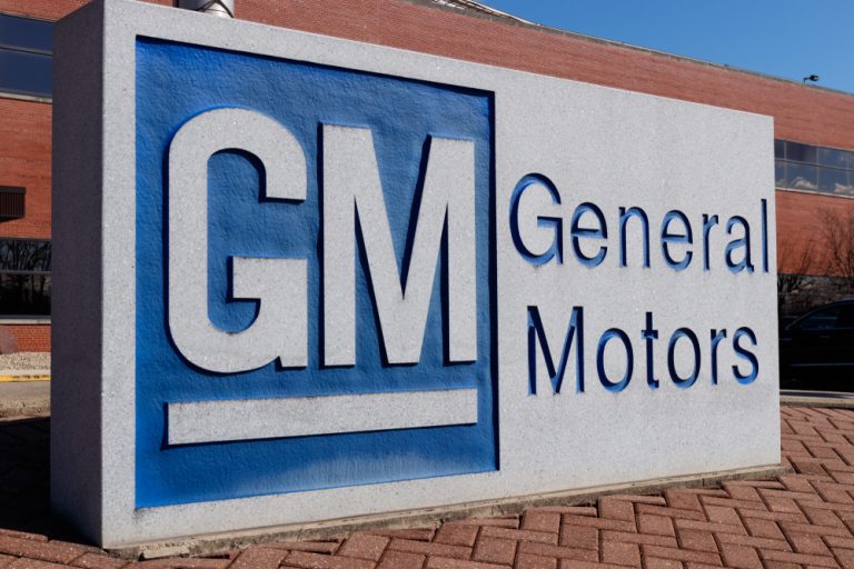 GM to Invest $4B in U.S. Manufacturing for EVs and Gas Vehicles