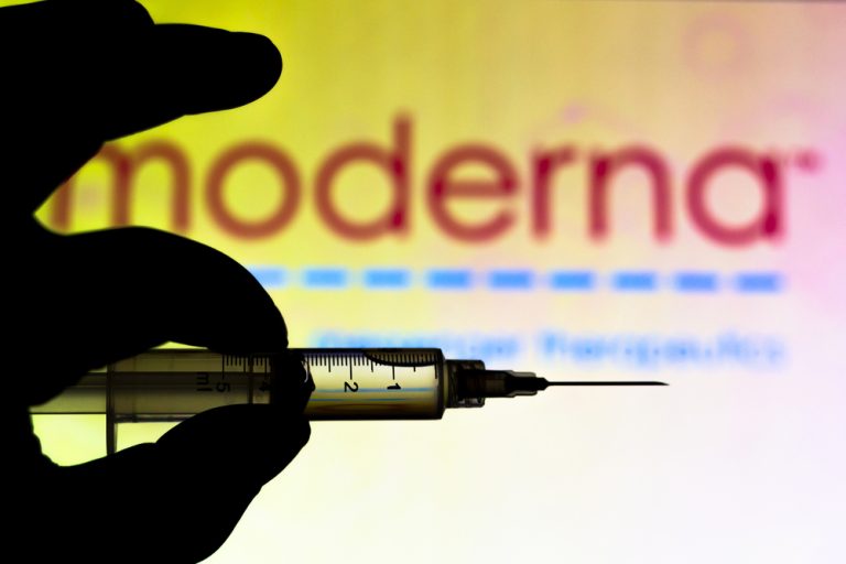Moderna Flu Vaccine Beats Competitor in Final Trial