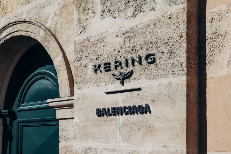 Kering Sells Beauty Unit to L’Oréal for €4 Billion