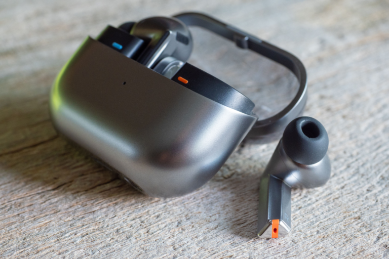 Galaxy Buds 4 Dummies Leak Before Unpacked