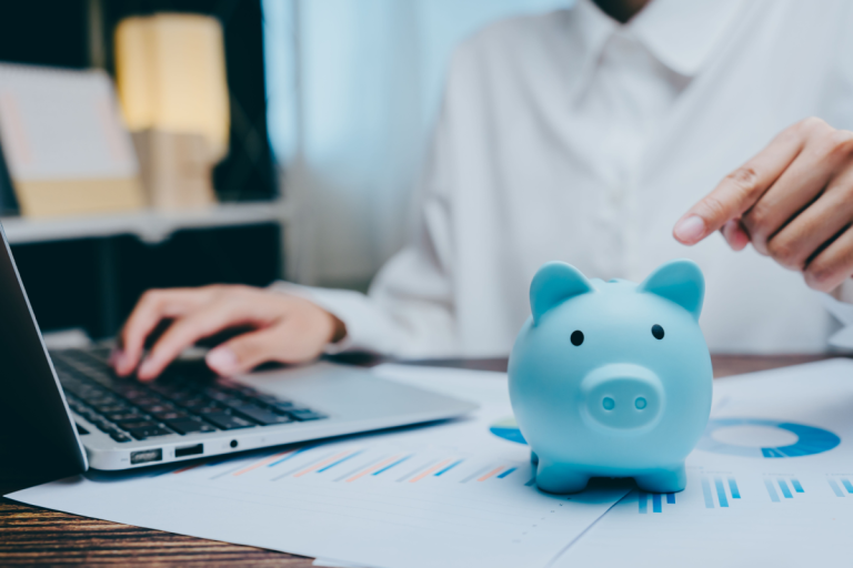 Experts Urge ‘Spring Cleaning’ for Your Finances