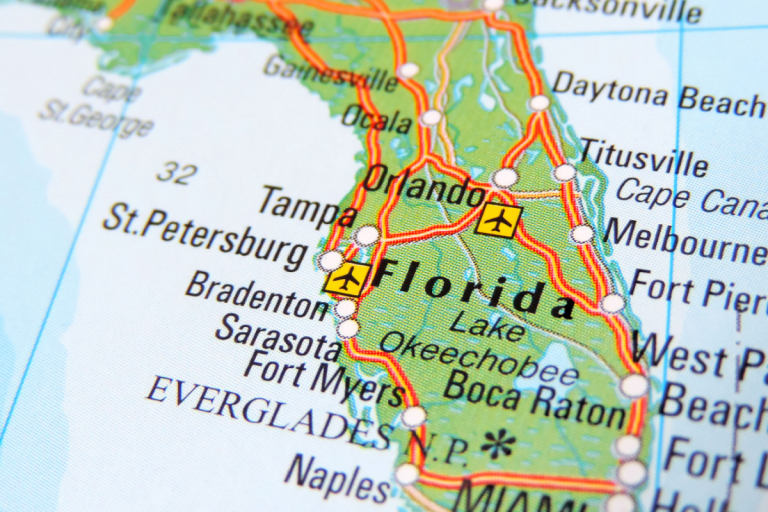 Measles outbreak spreads beyond Florida university campus